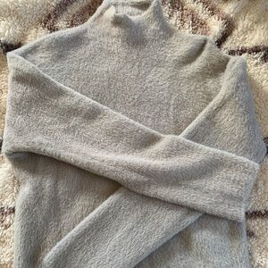 Abercrombie and Fitch sweater